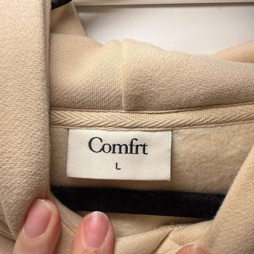 Comfrt Cream Hoodie Size L - Picture 3 of 3